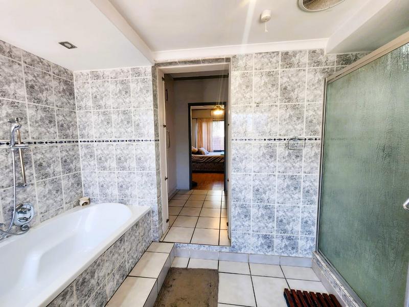 3 Bedroom Property for Sale in Mabille Park Western Cape